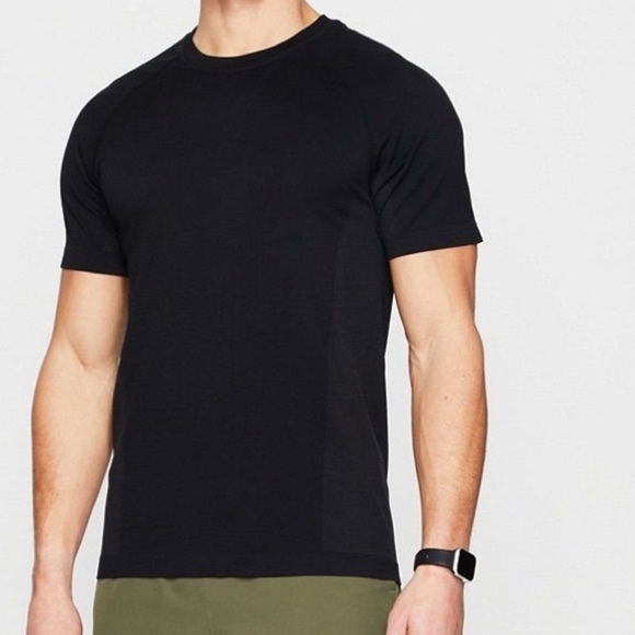 Fabletics Training Day Seamless T Shirt Black Athletic Workout size XXL - Picture 1 of 5